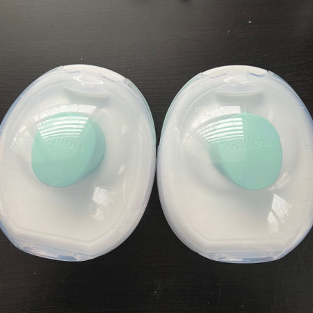 Willow Go Electric Breast Pump Review, Snuggle Bugz